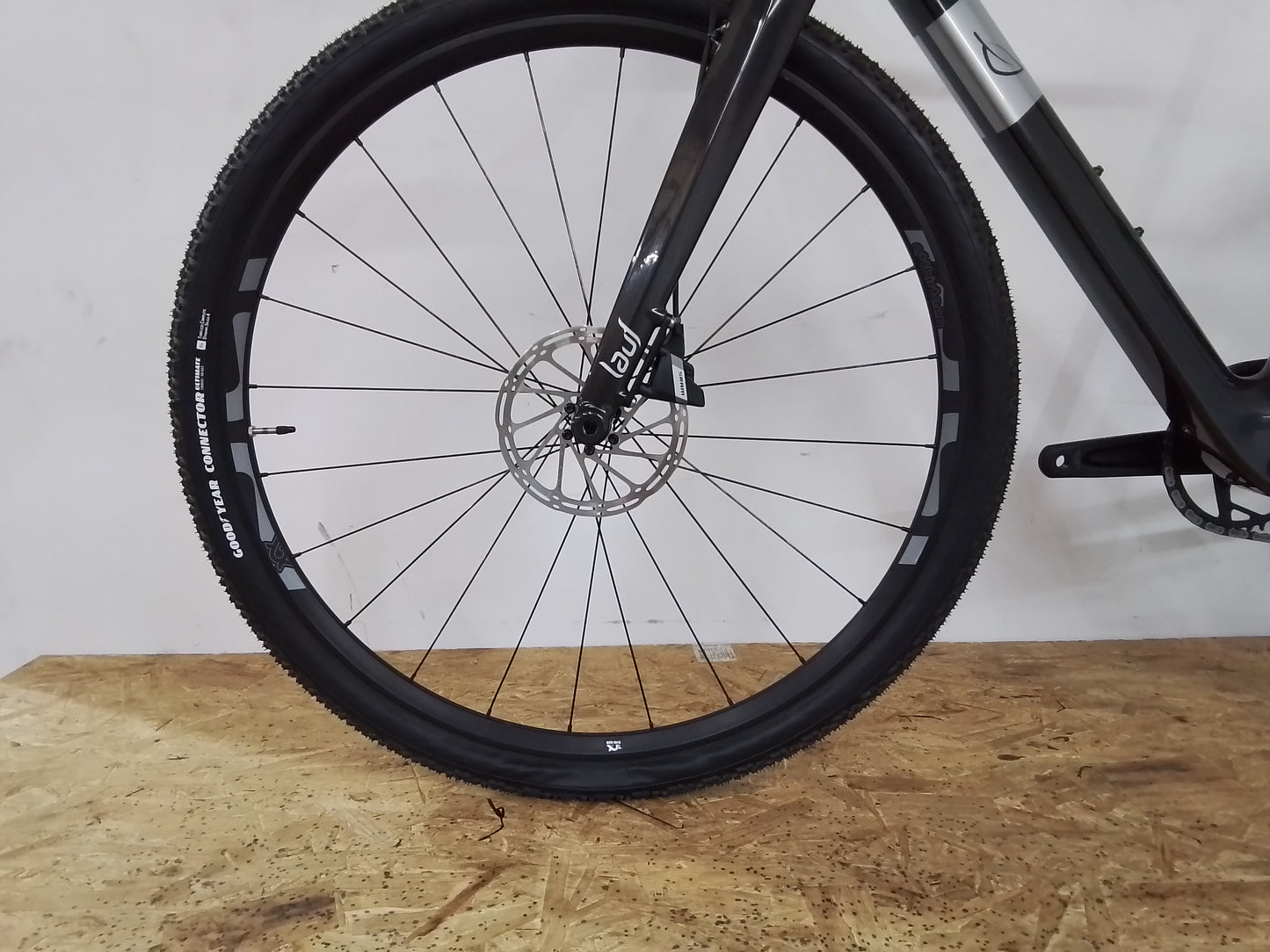 Seigla Rigid - Core Transmission - (Medium) Basalt Black - Glossy