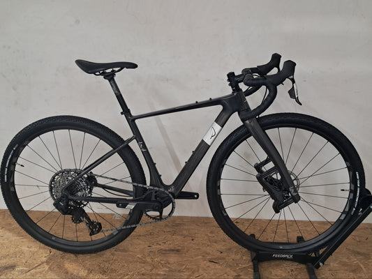 Seigla - Core Transmission - (X-Small) Basalt Black - Glossy