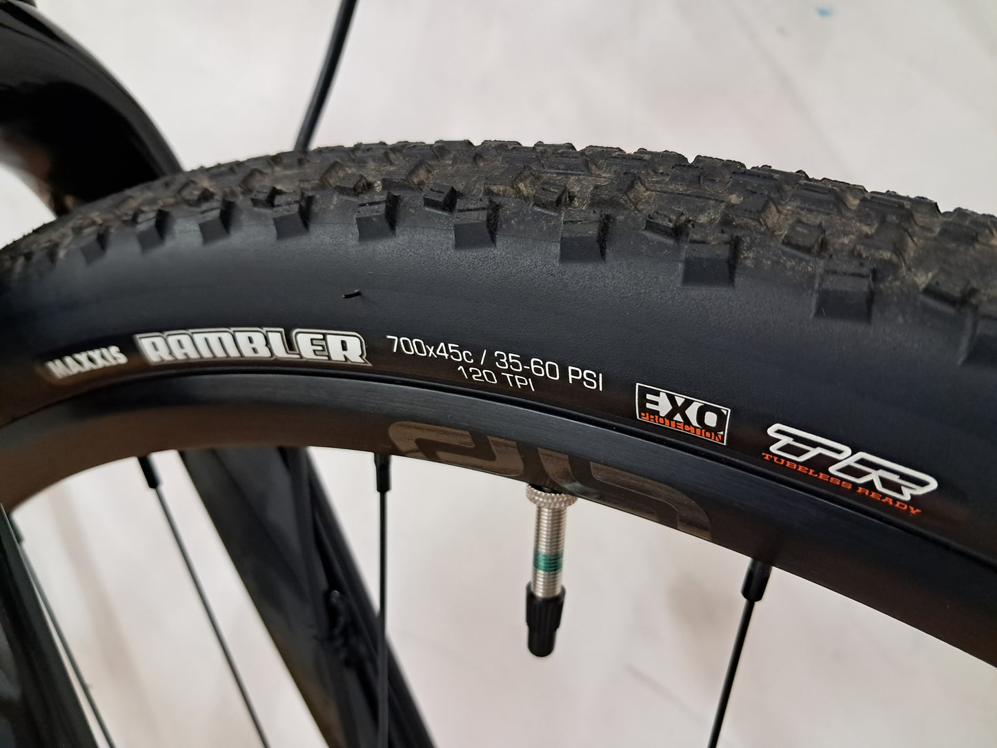 Seigla Rigid - Weekend Warrior Transmission - (Medium) Obsidian Black - Glossy