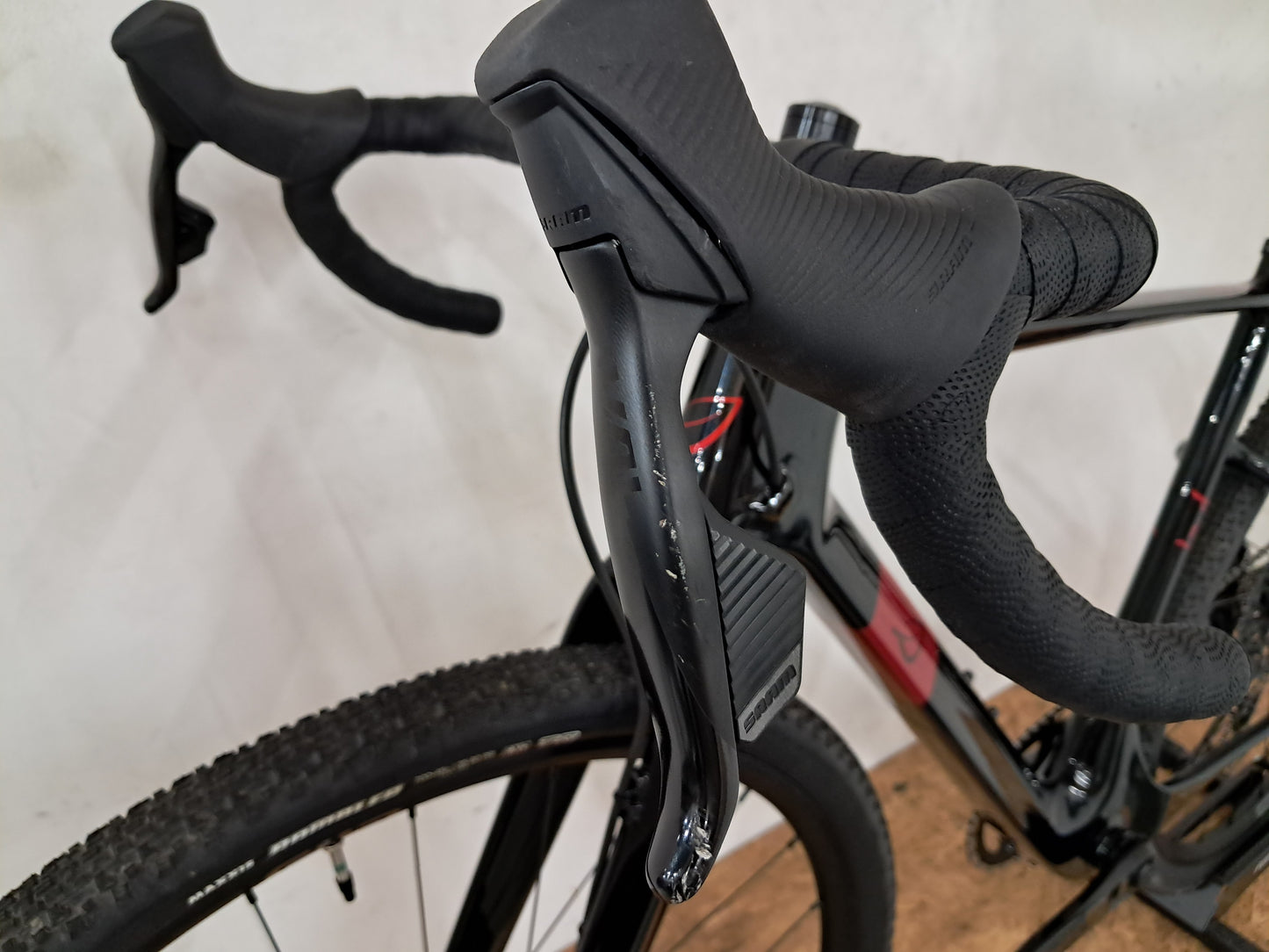 Seigla Rigid - Weekend Warrior Transmission - (Medium) Obsidian Black - Glossy