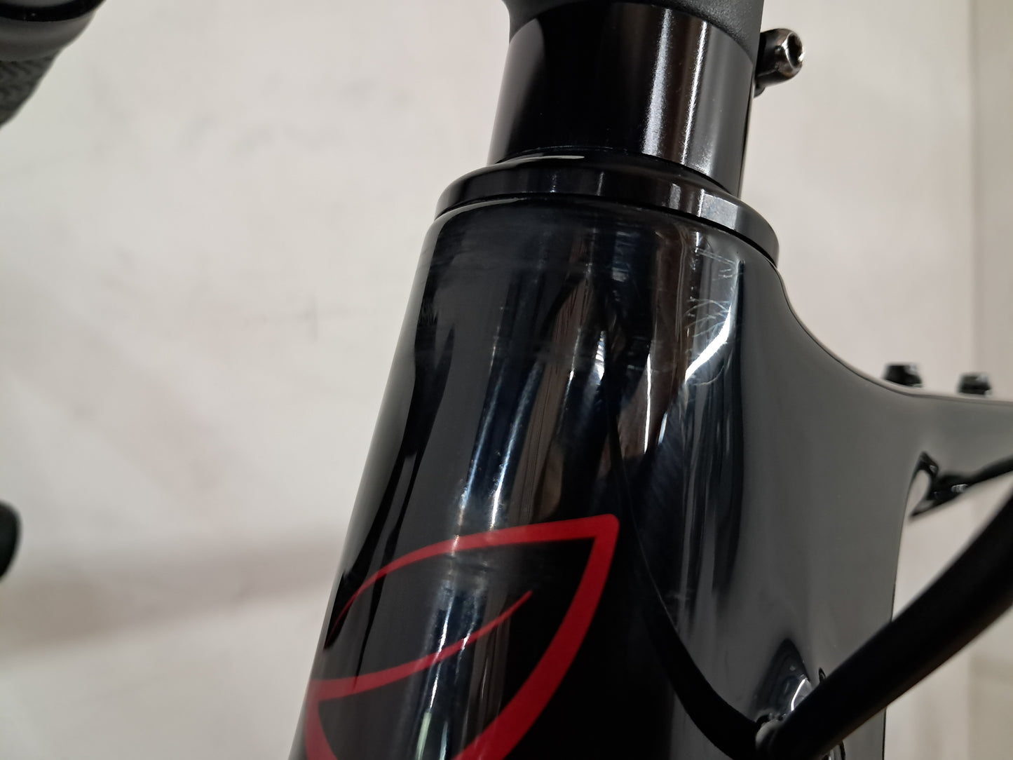 Seigla - Core Transmission - (Small) Obsidian Black - Glossy