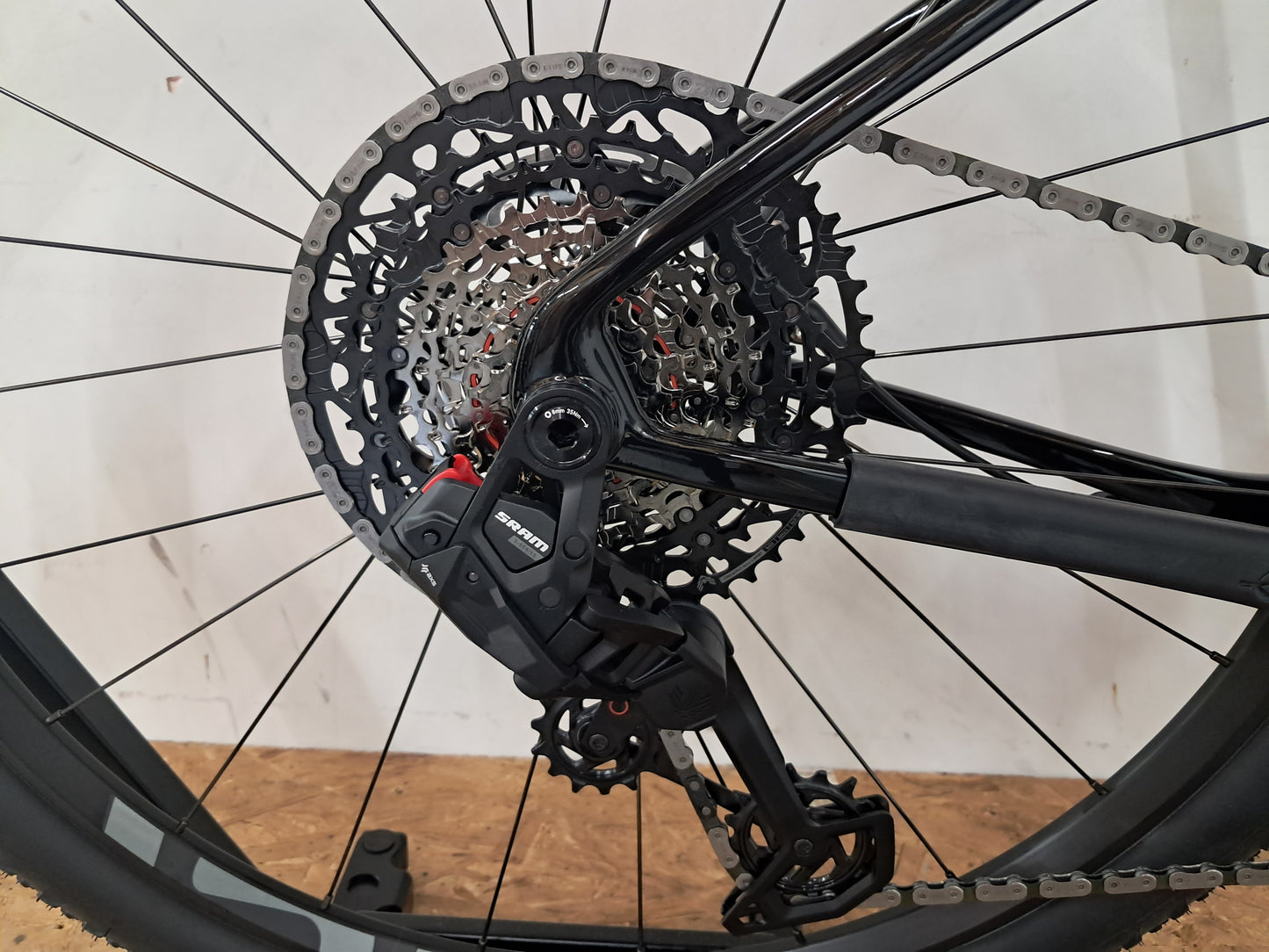 Seigla - Core Transmission - (Medium) Obsidian Black - Glossy