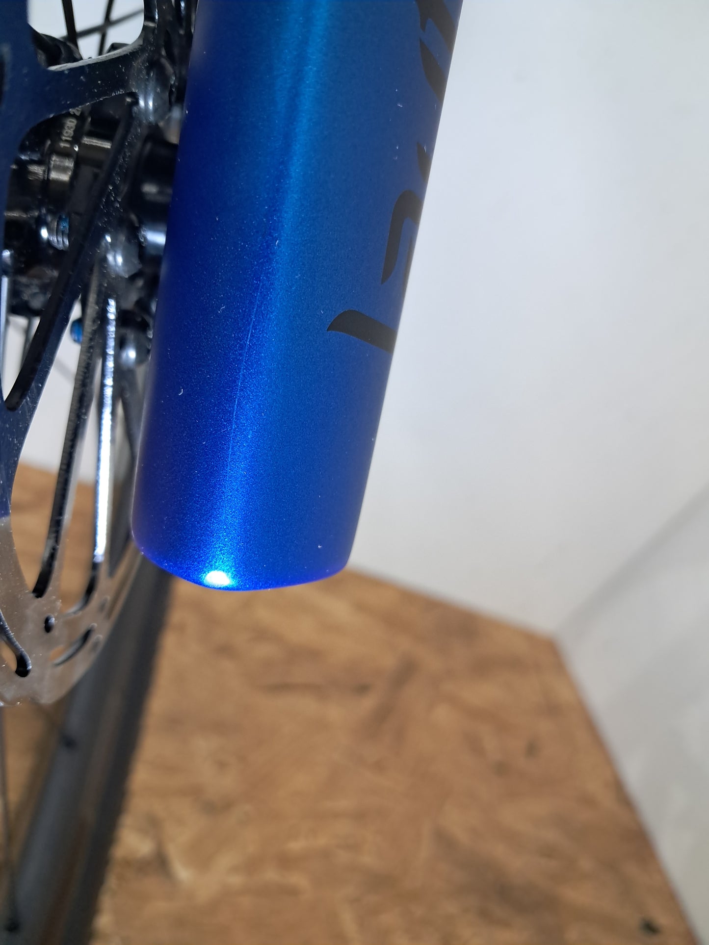 Seigla - Ultimate - (Medium) Silfra Blue - Satin