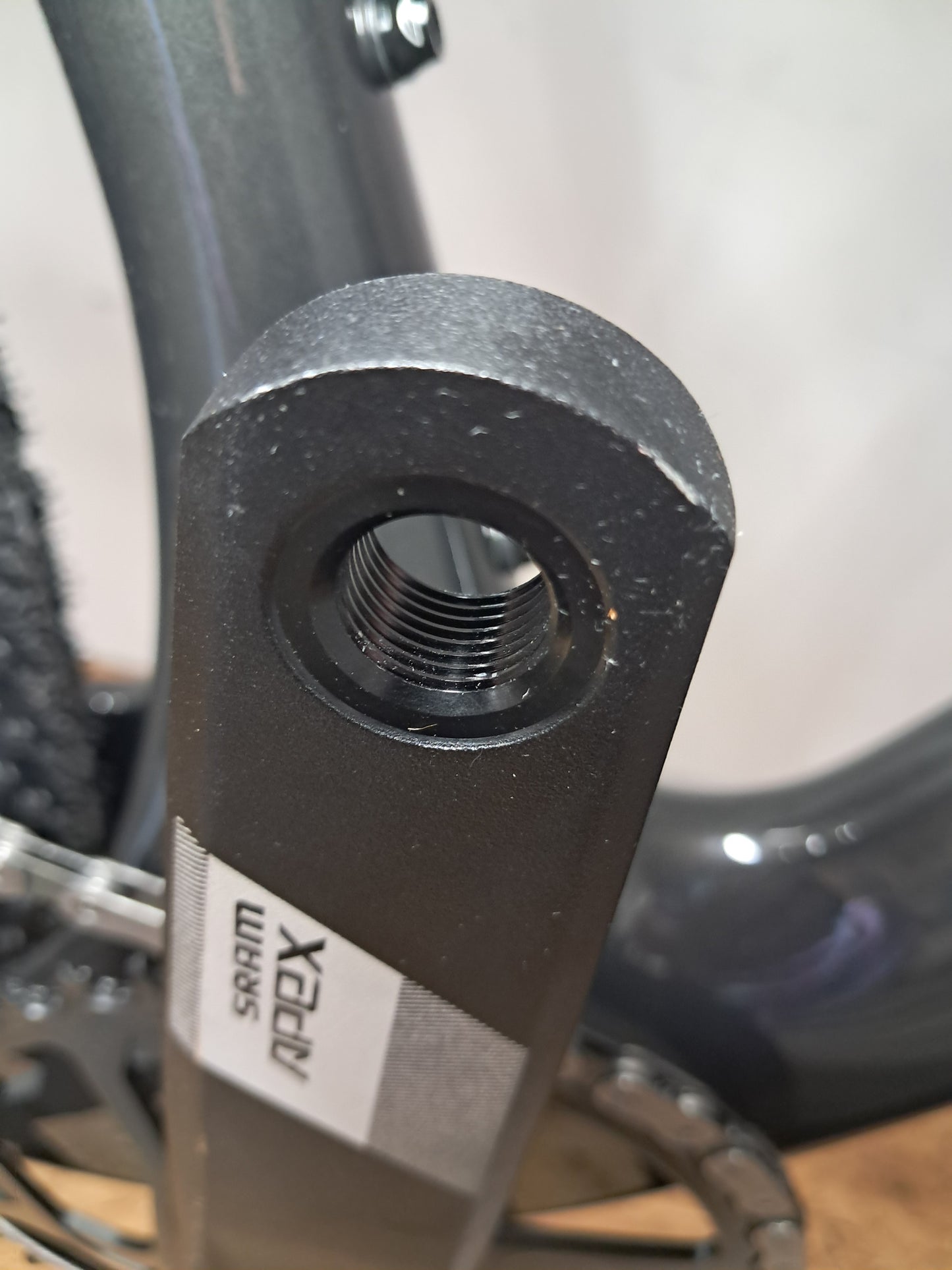 Seigla - Core Transmission - (X-Small) Basalt Black - Glossy