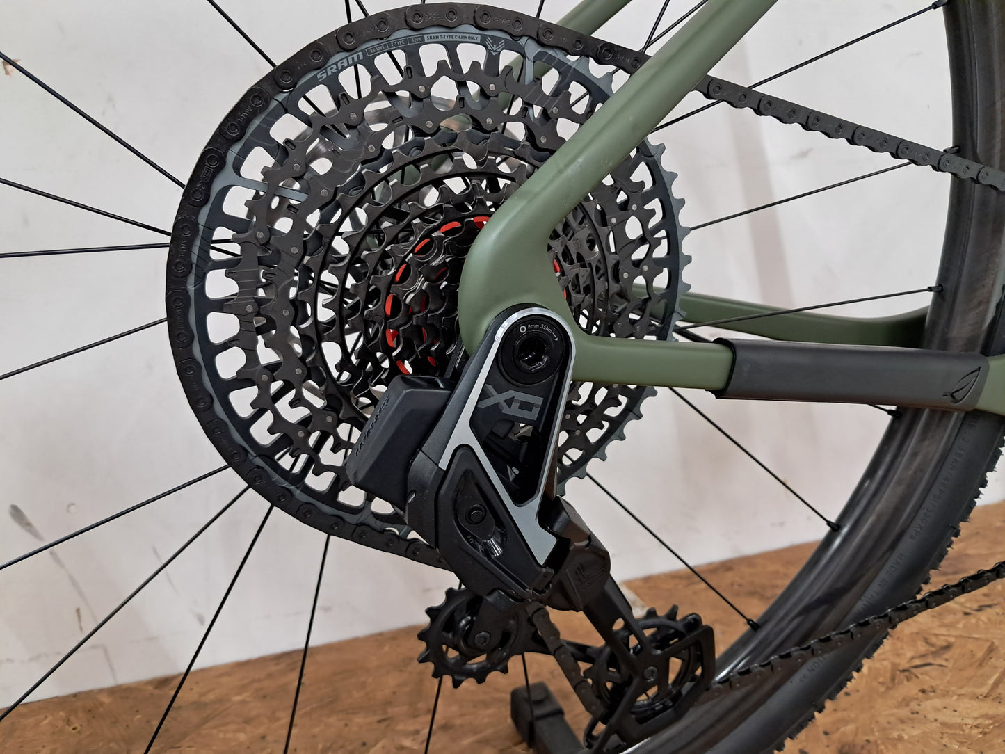 Seigla - Race Transmission - (X-Large) Moss Green - Satin