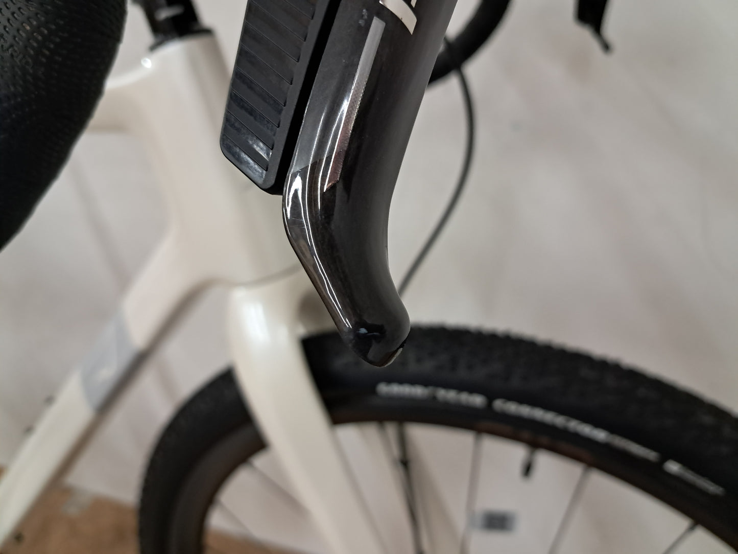 Seigla Rigid - Ultimate - (Large) Glacial White - Glossy