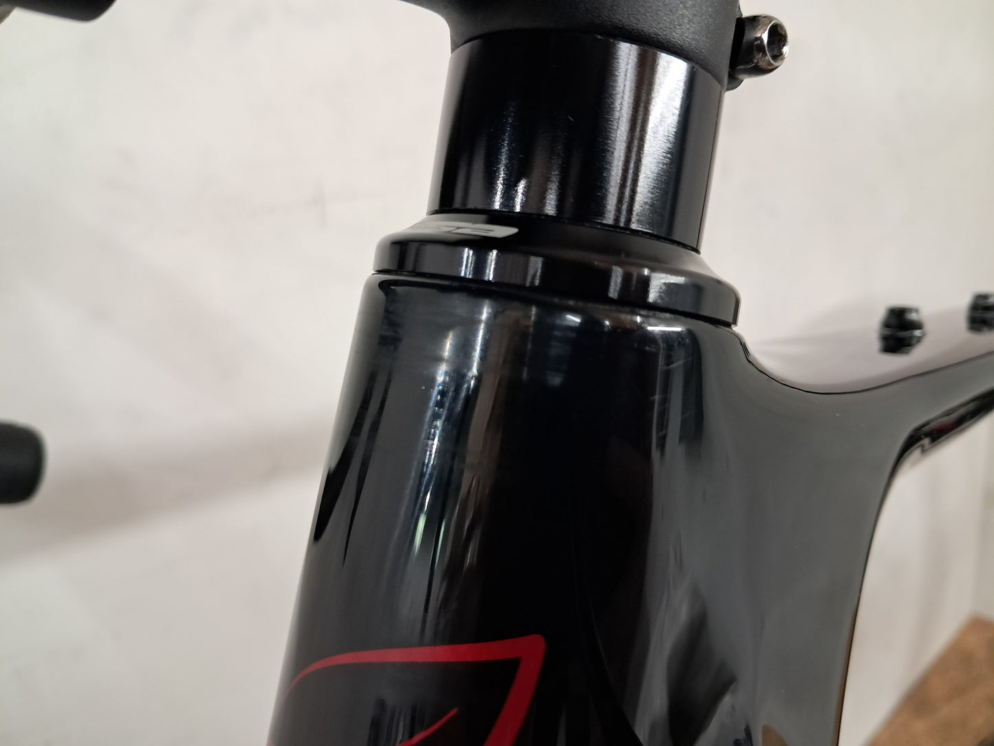 Seigla - Core Transmission - (Small) Obsidian Black - Glossy