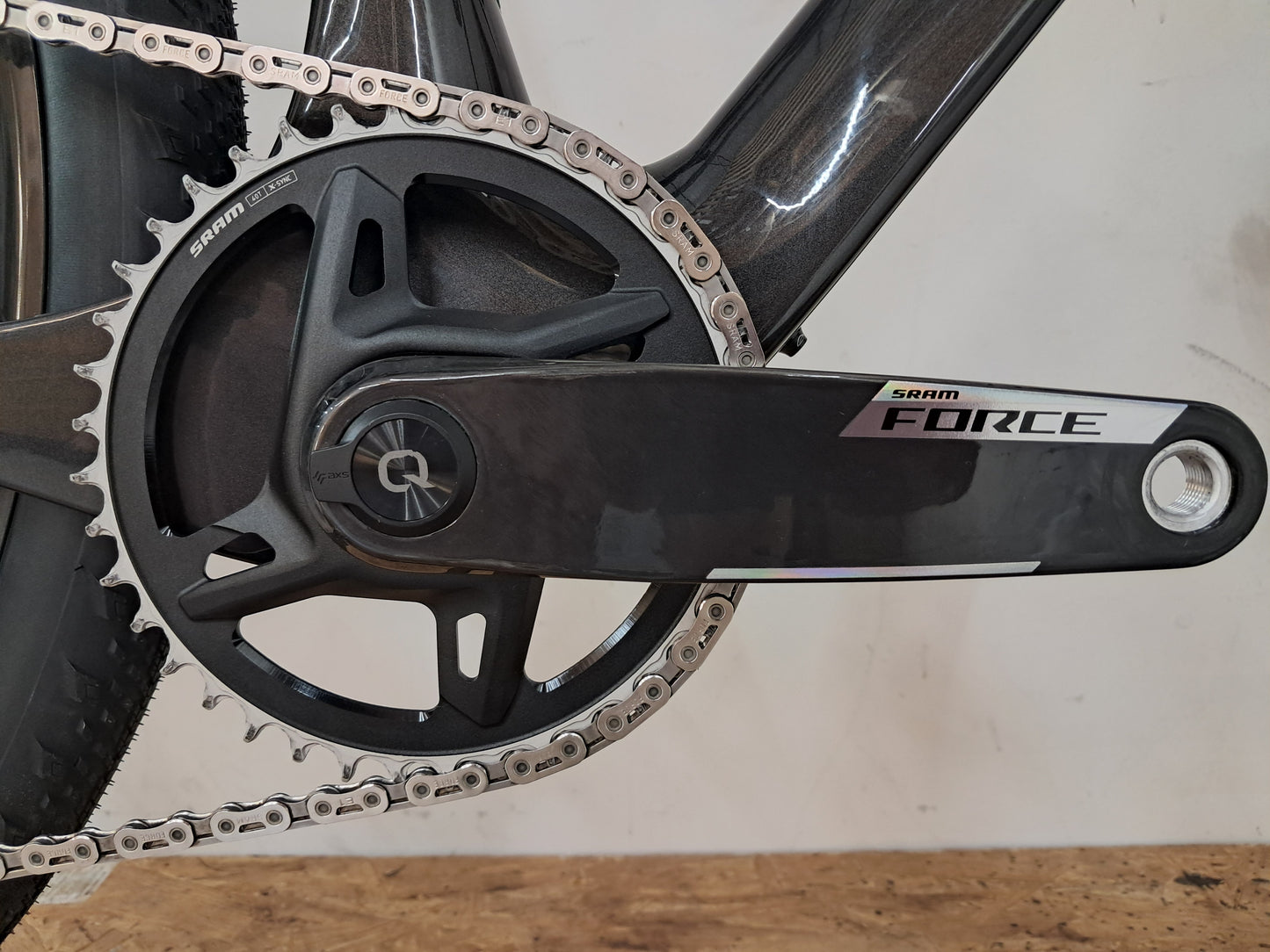 Seigla Rigid - Race Wireless E1 - (Medium) Basalt Black - Glossy