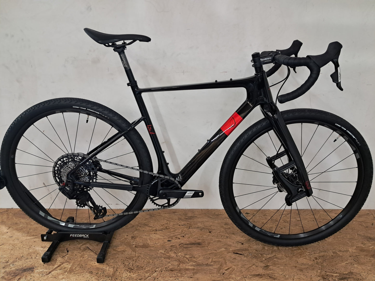 Seigla - Core Transmission - (Medium) Obsidian Black - Glossy