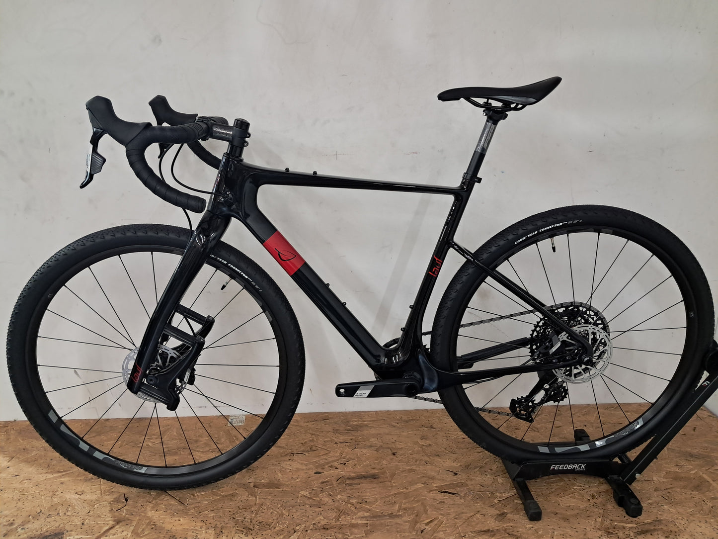 Seigla - Core Transmission - (Medium) Obsidian Black - Glossy