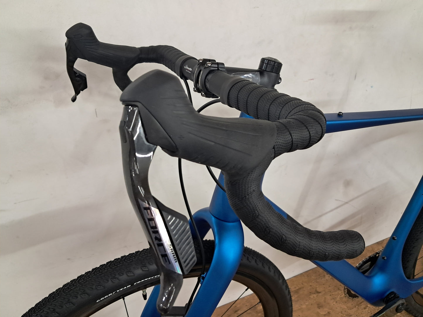 Seigla - Race Wireless E1 - (X-Large) Silfra Blue - Satin