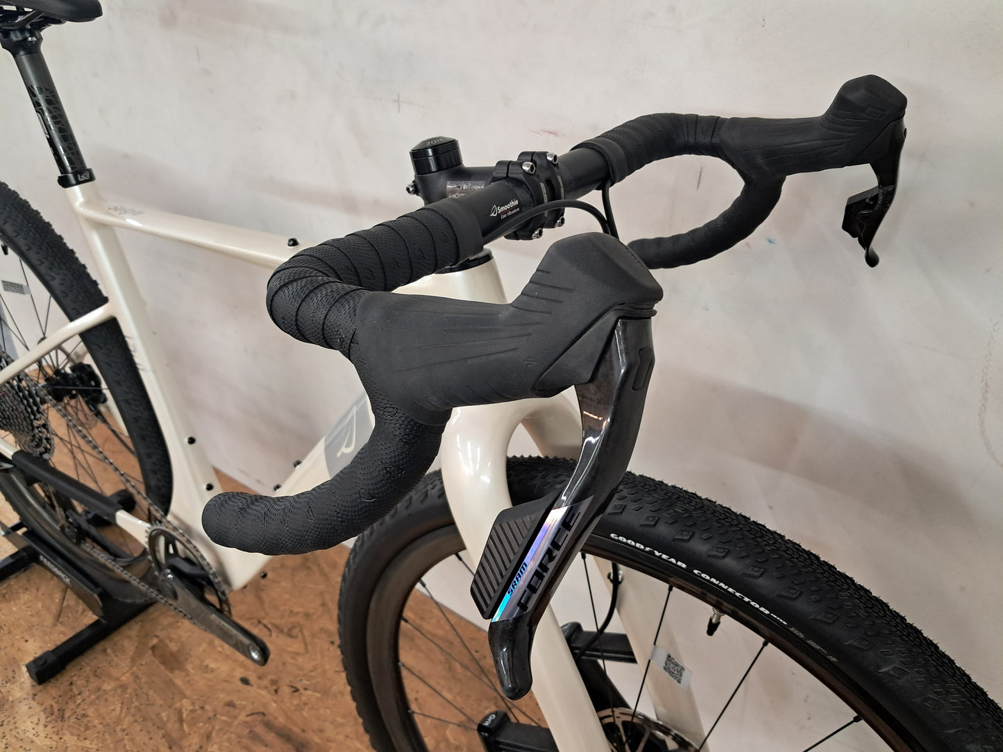 Seigla - Race Wireless E1 - (Small) Glacial White - Glossy