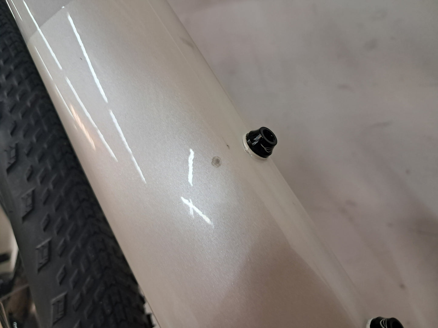 Seigla - Race Wireless E1 - (Small) Glacial White - Glossy