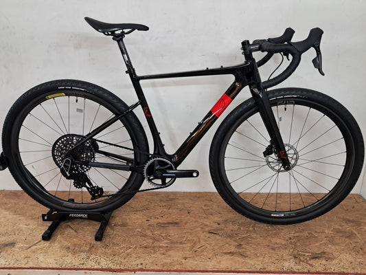 Seigla Rigid- Race Transmission - (Small) Obsidian Black - Glossy