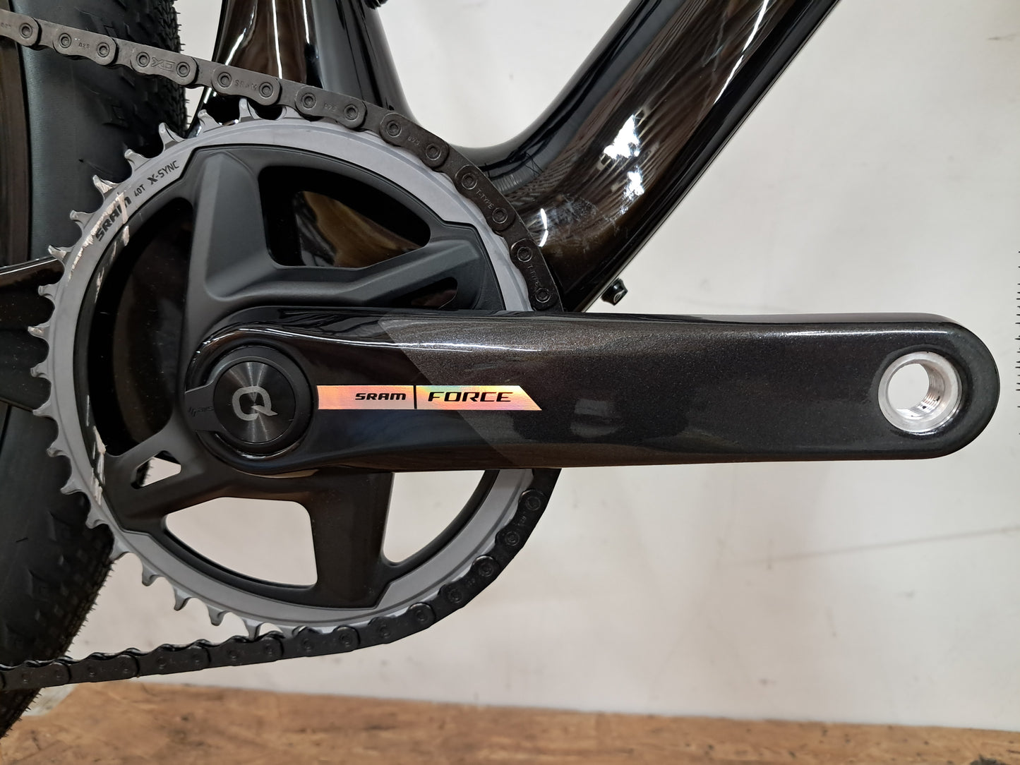 Seigla Rigid- Race Transmission - (Small) Obsidian Black - Glossy