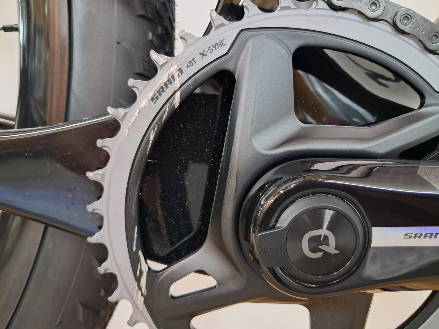 Seigla Rigid- Race Transmission - (Small) Obsidian Black - Glossy