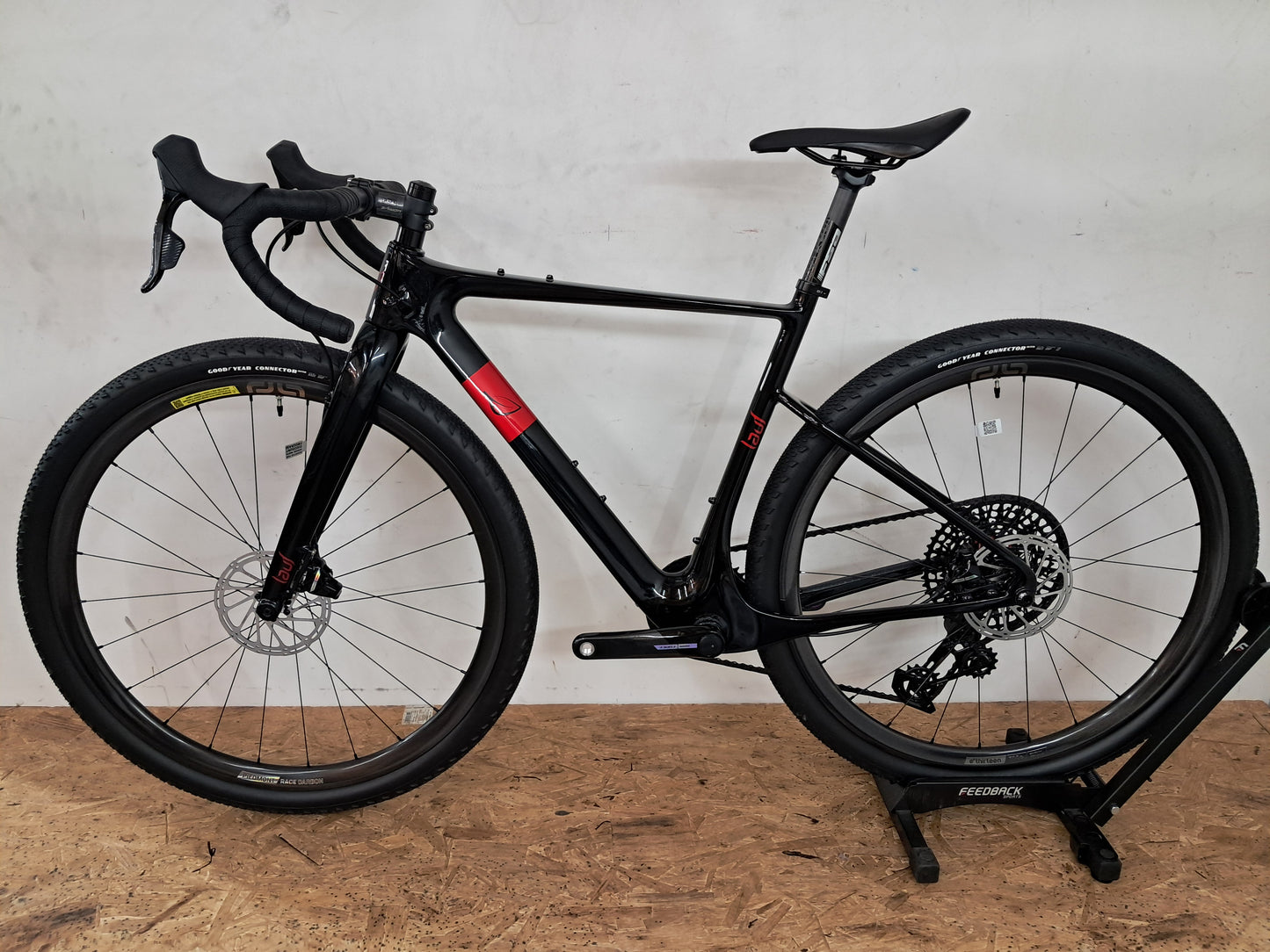 Seigla Rigid- Race Transmission - (Small) Obsidian Black - Glossy