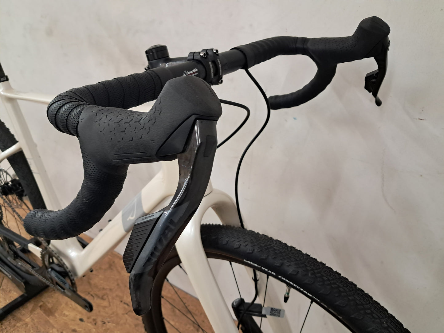 Seigla - Weekend Warrior Wireless E1 - (Large) Glacial White - Glossy