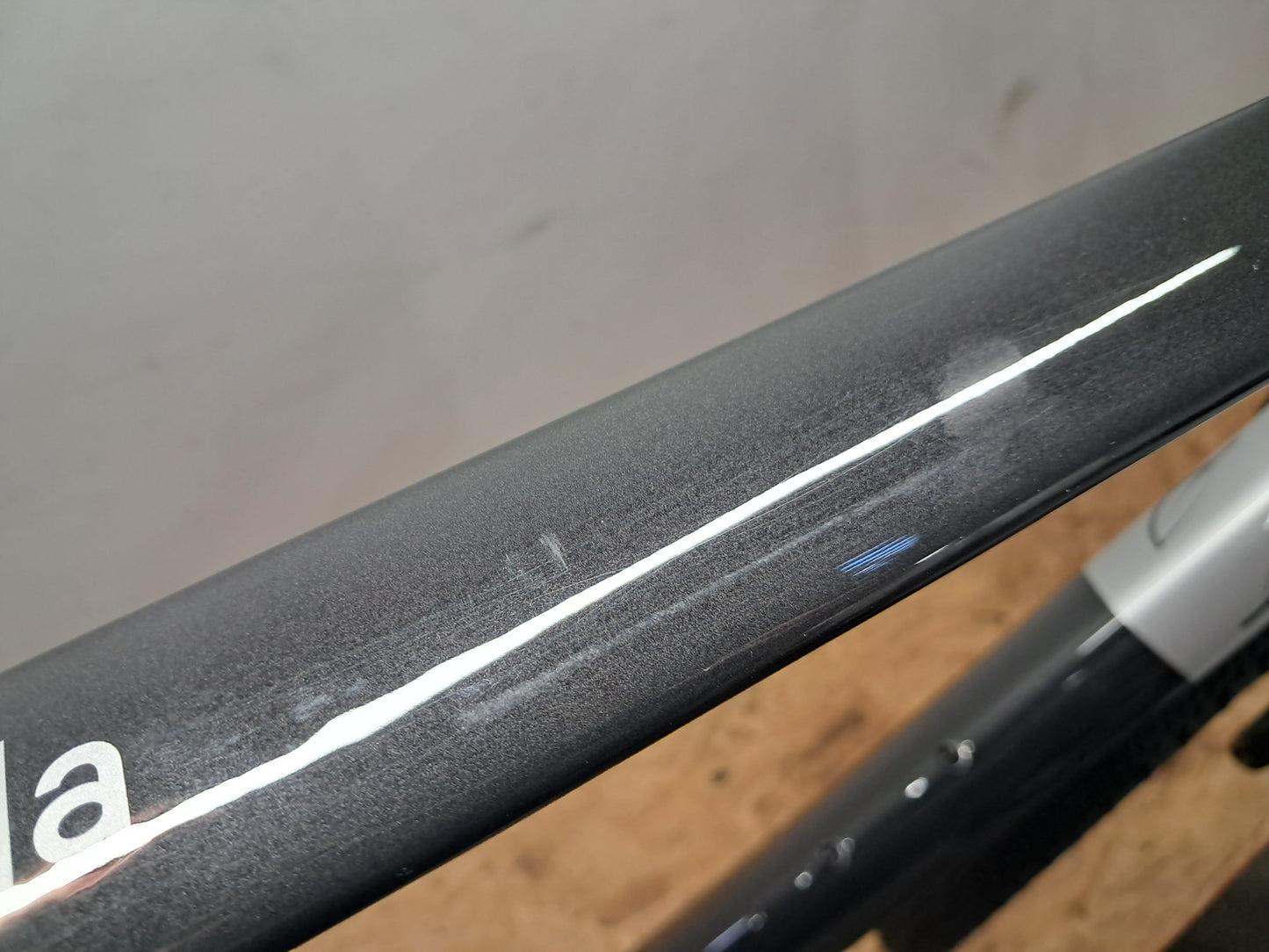 Seigla - Race Transmission - (Large) Basalt Black - Glossy