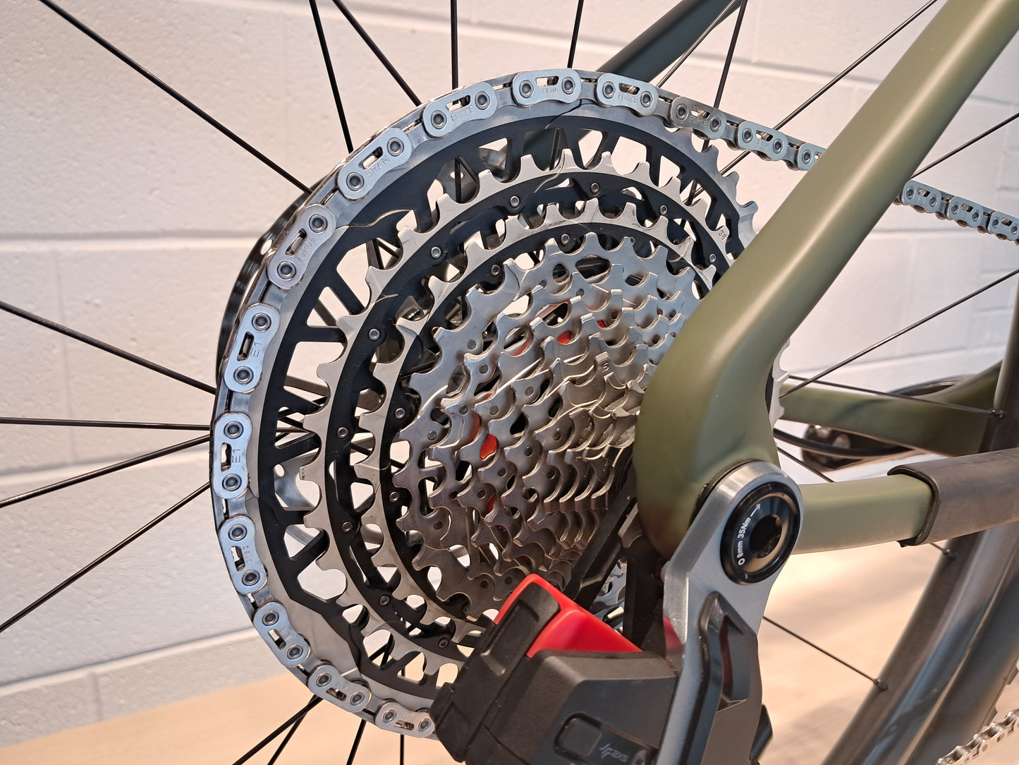 Seigla Rigid - Race Wireless E1 - (Large) Moss Green - Satin