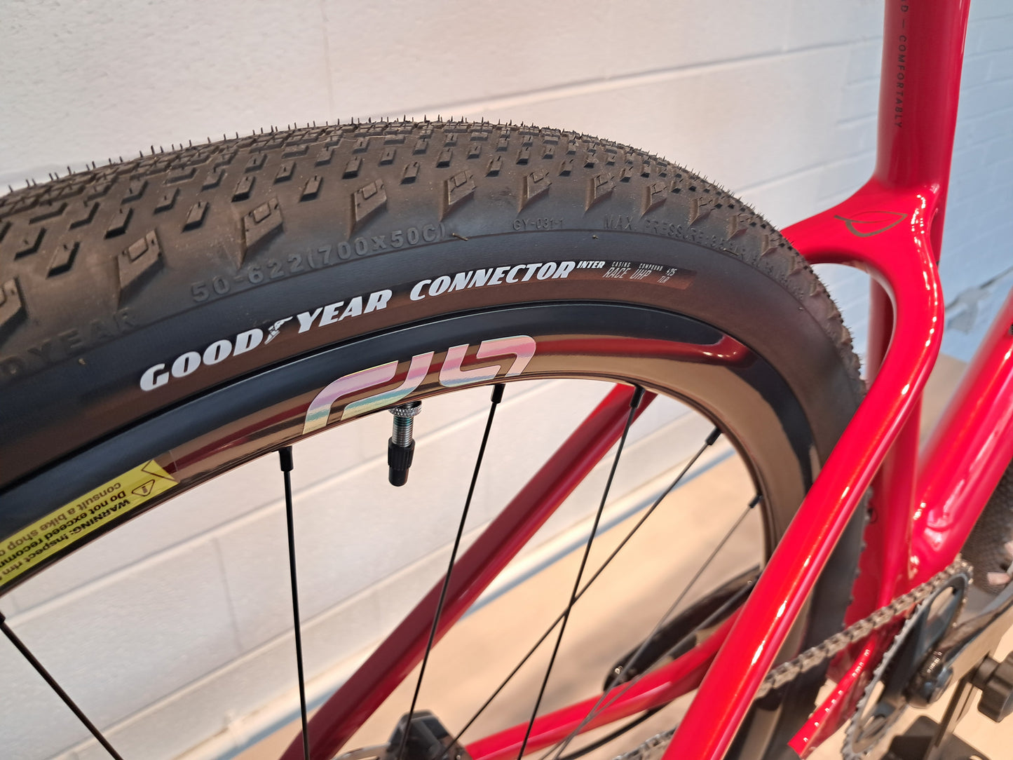 Seigla Rigid - Race Wireless E1 - (Medium) Kvika Red - Glossy