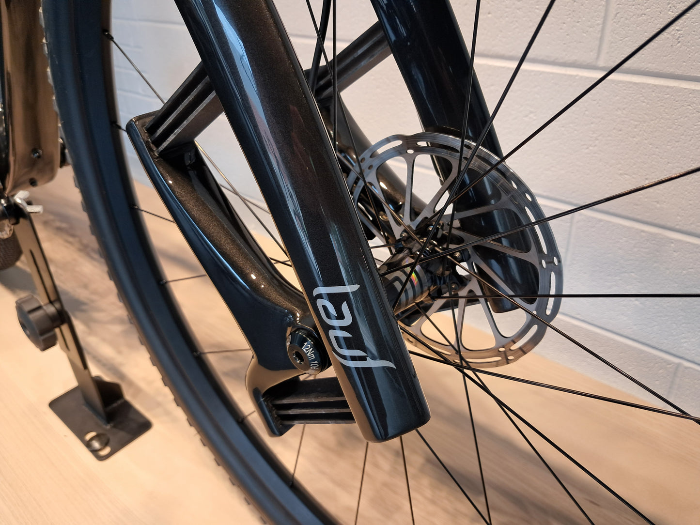 Seigla - Weekend Warrior Transmission - (Medium) Basalt Black - Glossy