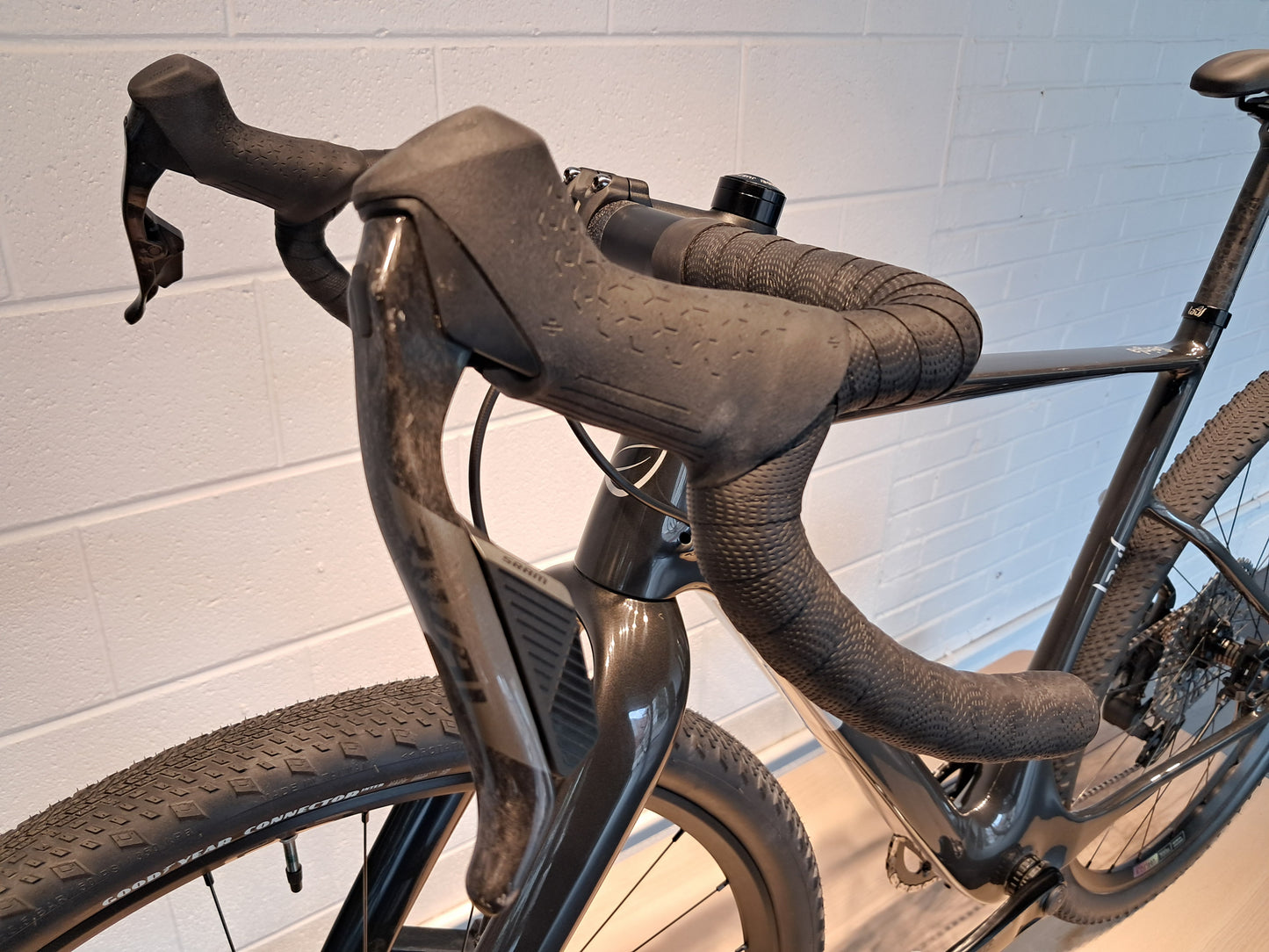 Seigla - Weekend Warrior Transmission - (Medium) Basalt Black - Glossy