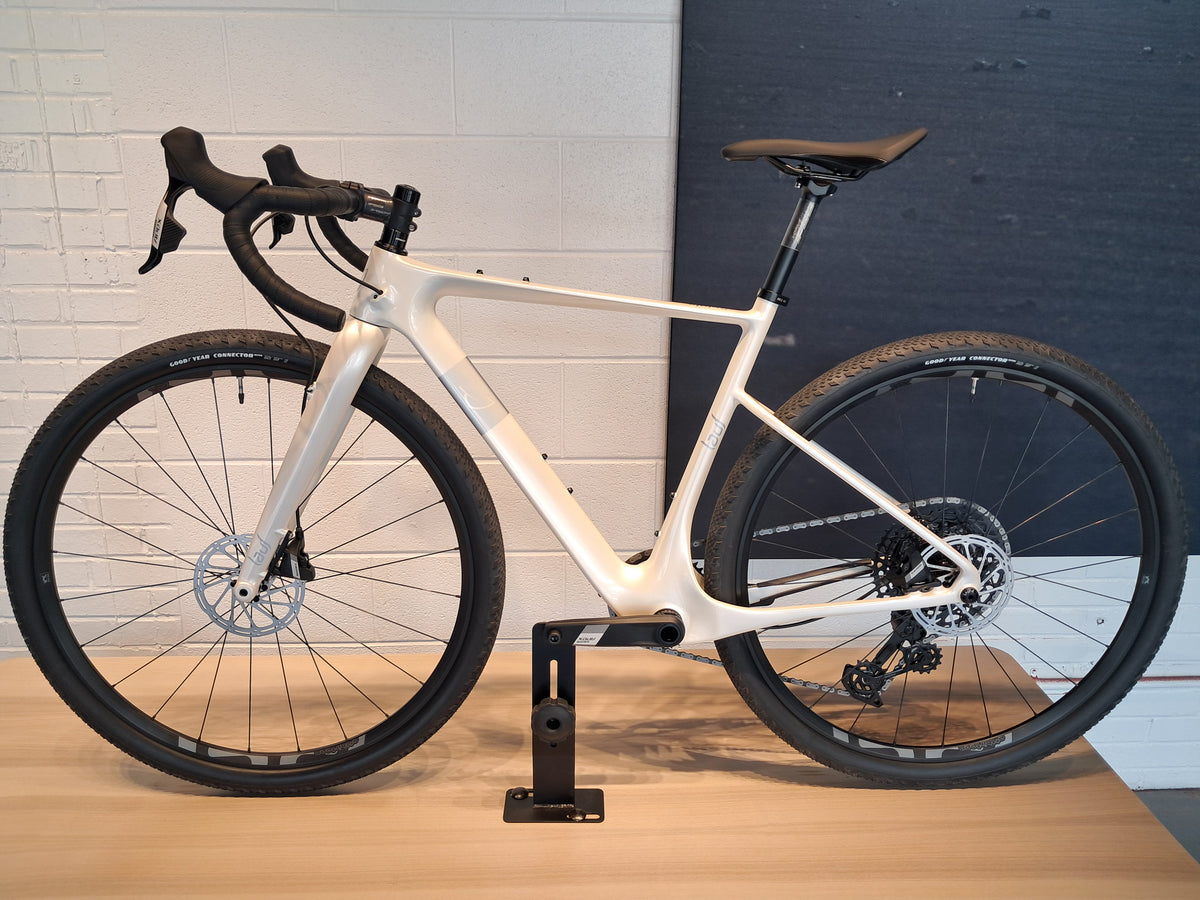 Seigla Rigid - Core Transmission - (Small) Glacial White - Glossy