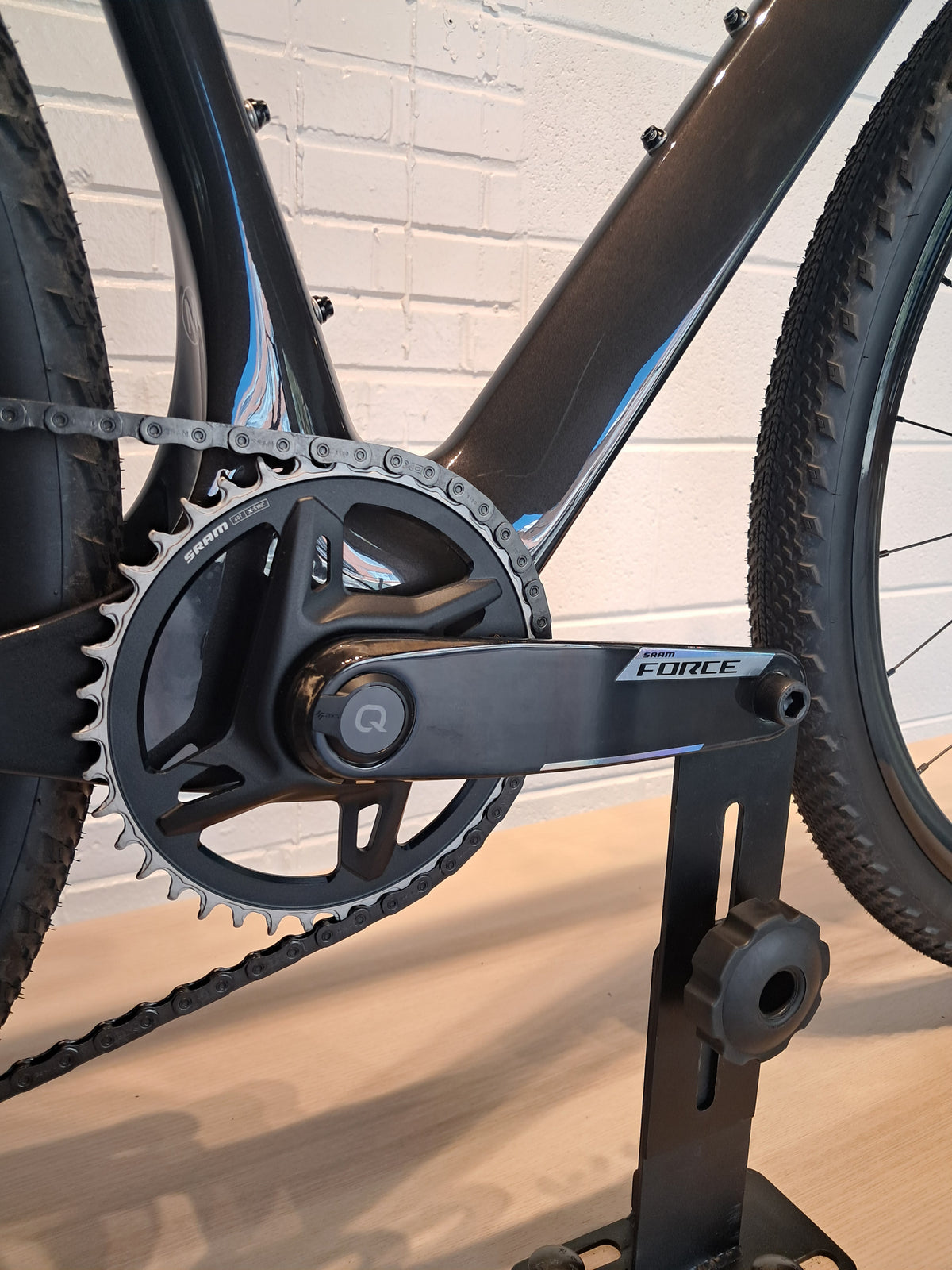 Seigla - Race Transmission - (Medium) Basalt Black - Glossy