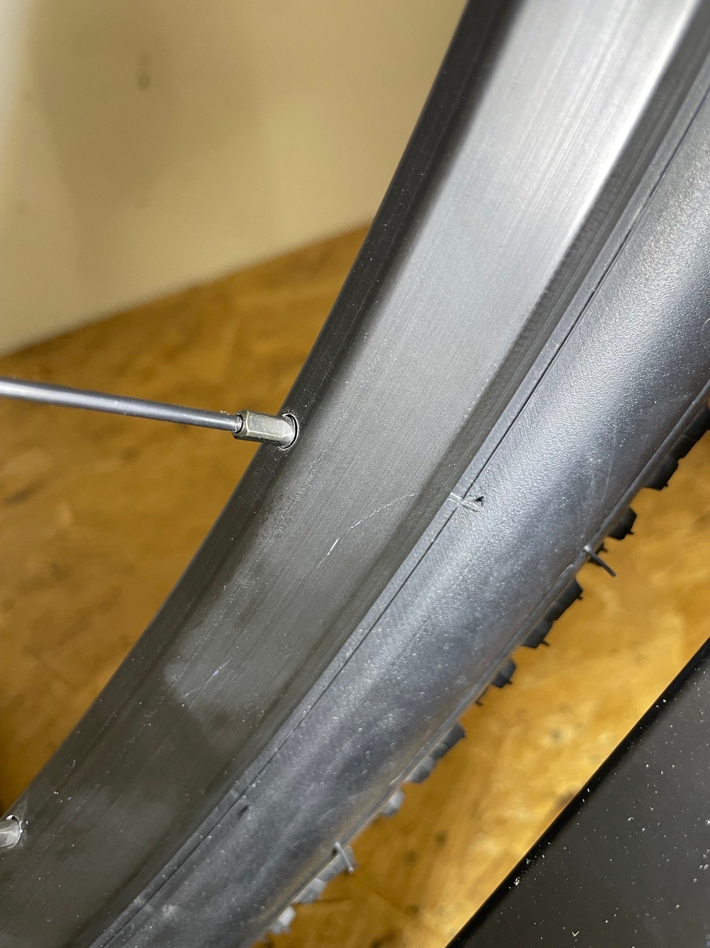 Seigla Rigid - Core Transmission - (Medium) Basalt Black - Glossy